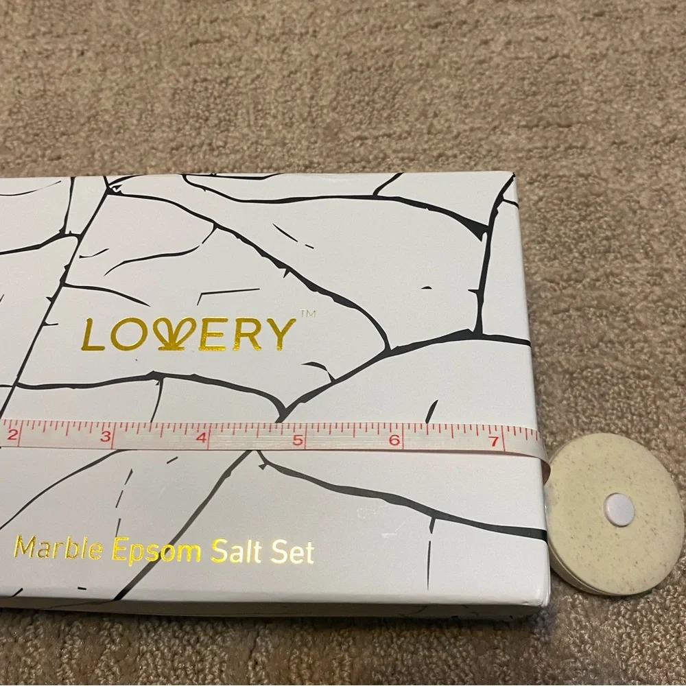 New {LOVERY} Epsom Salts Gift Set, 6 Scented Relaxing Spa Bath Soaks